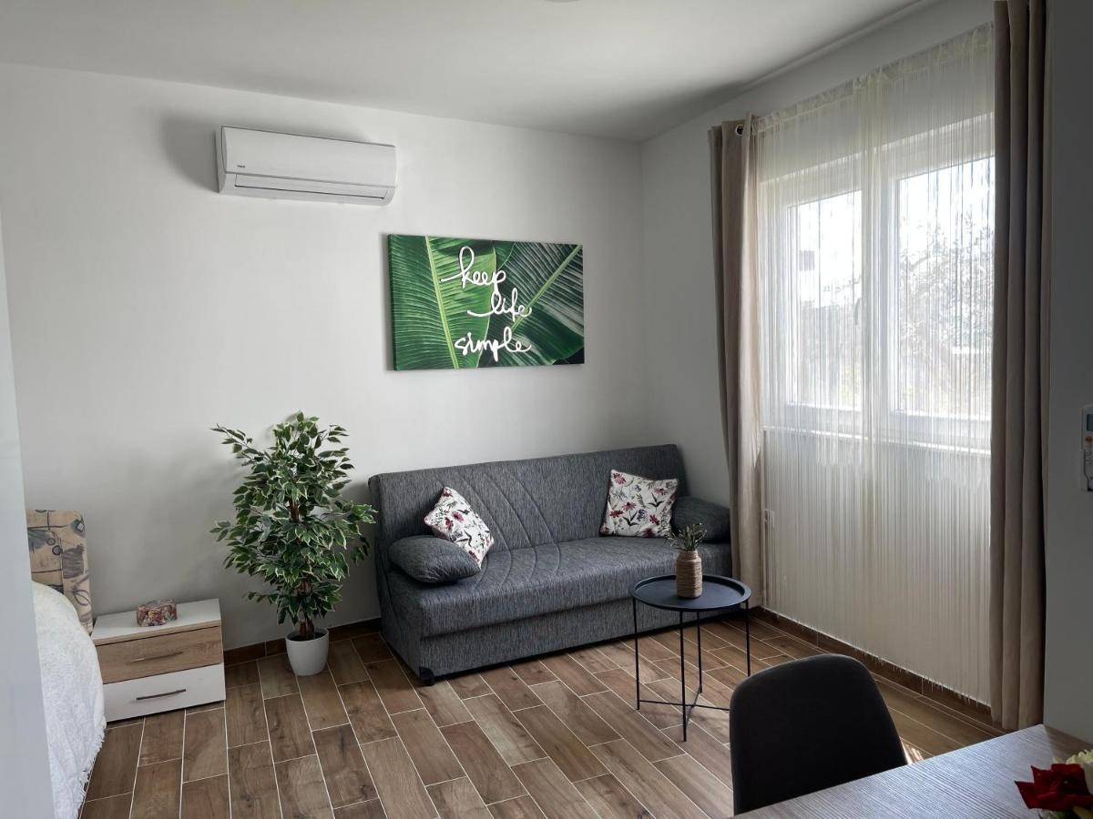 Apartman Solin 2, Parking Apartment Exterior foto