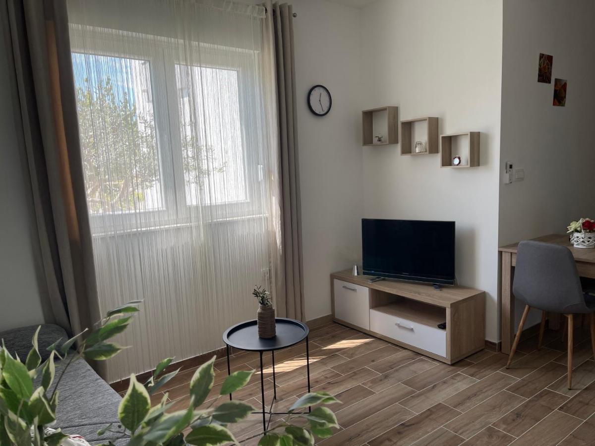 Apartman Solin 2, Parking Apartment Exterior foto